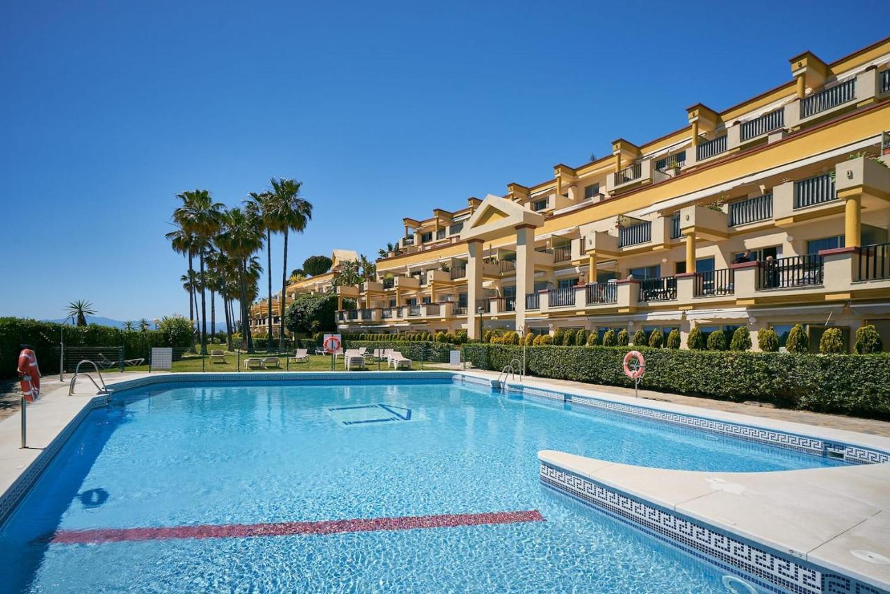 Oleholidays 226 Romana Playa Primera Linea De Mar Appartement